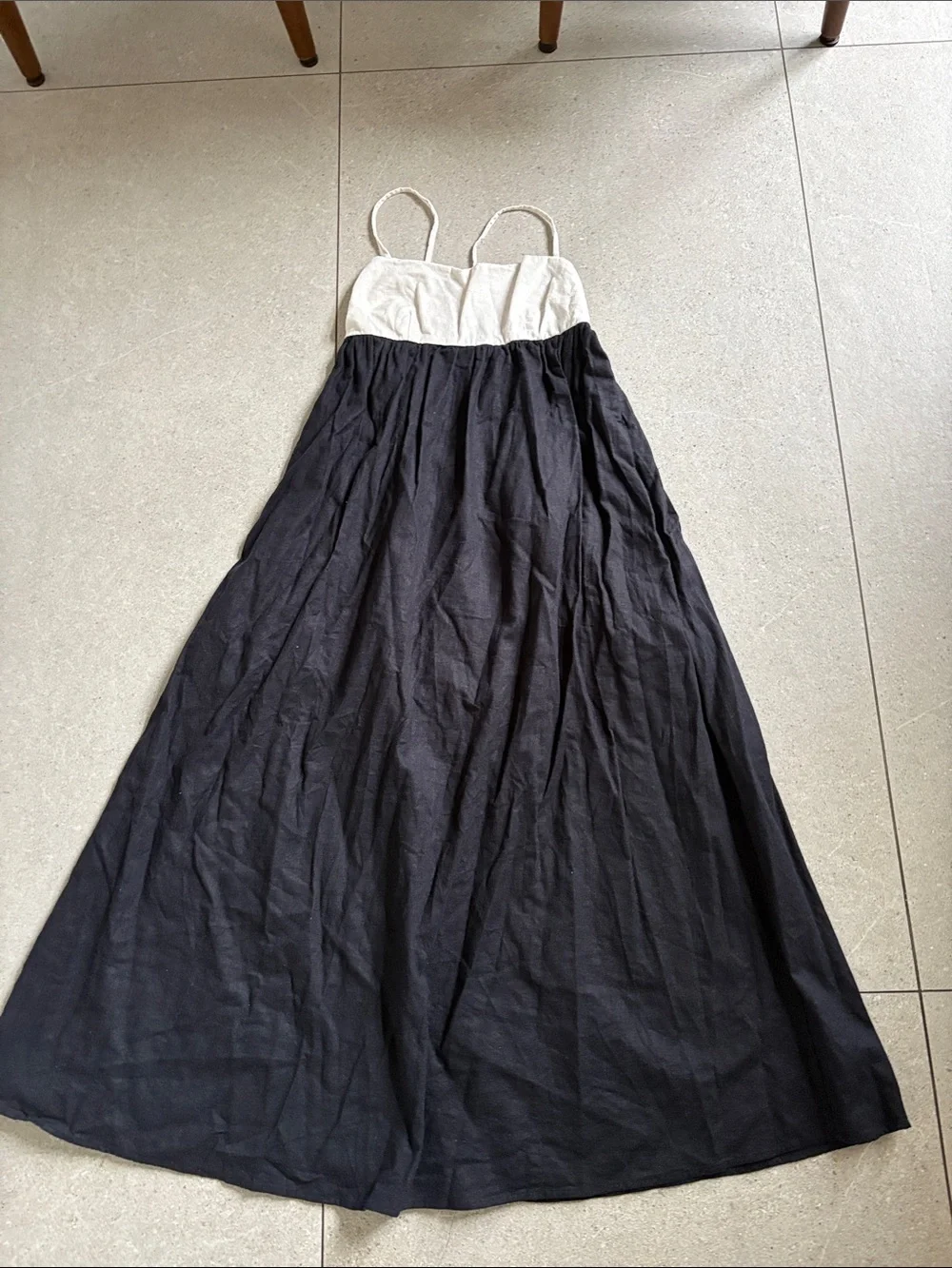 Abercrombie & Fitch black and white color block maxi dress